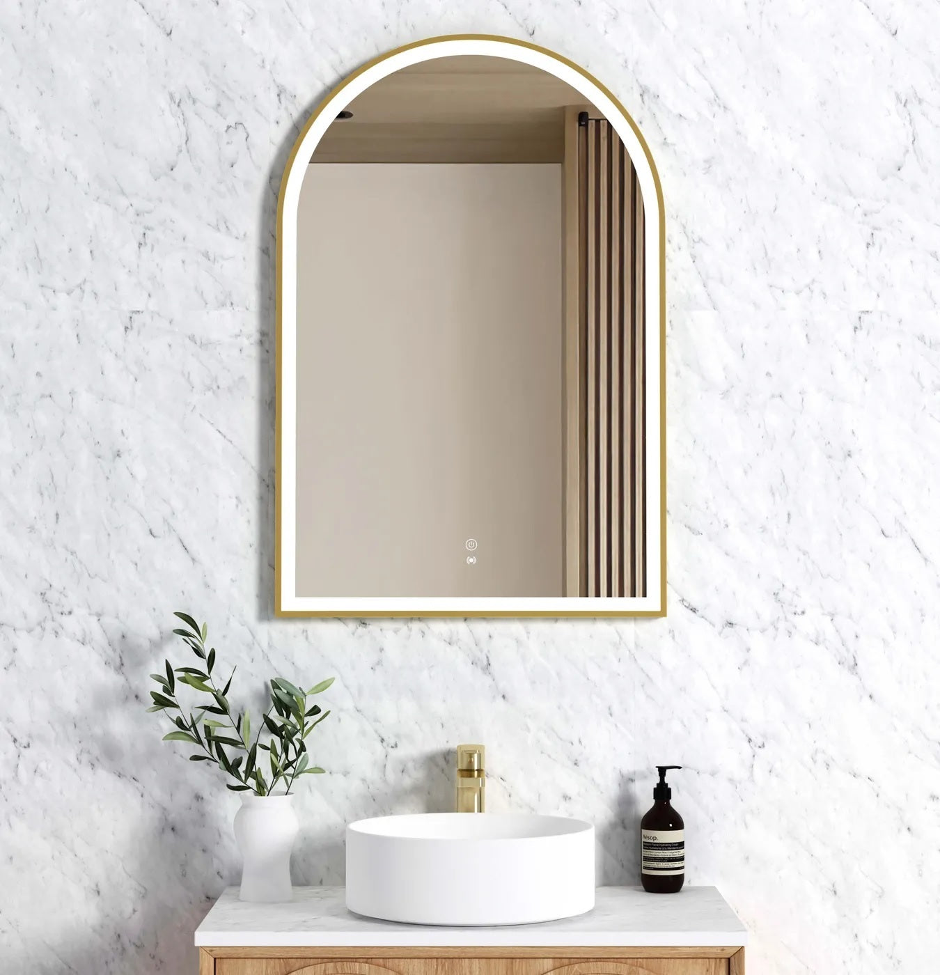 Aesthetic LED Mirror with Frame - ARCHF