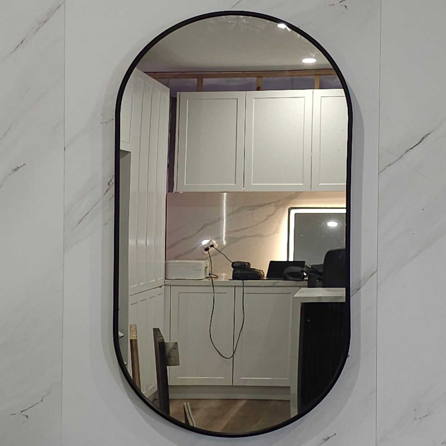 Mirror in Oval Shape with Black Frame- MIROVNL